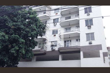 Apartamento à venda com 175m², 4 quartos e 1 vaga Apartamento à venda com 175m², 4 quartos e 1 vagaFachada