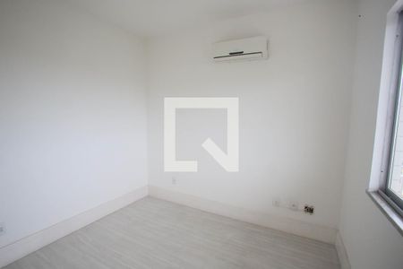 Apartamento à venda com 175m², 4 quartos e 1 vaga Apartamento à venda com 175m², 4 quartos e 1 vagaQuarto 2