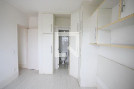 Apartamento à venda com 175m², 4 quartos e 1 vaga Apartamento à venda com 175m², 4 quartos e 1 vagaQuarto Suíte 1