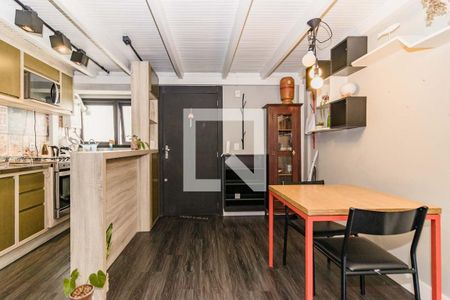 Sala de apartamento para alugar com 1 quarto, 43m² em Rio Branco, Porto Alegre