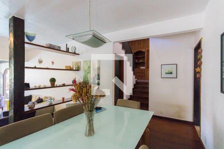 Sala de casa de condomínio à venda com 5 quartos, 450m² em Anil, Rio de Janeiro