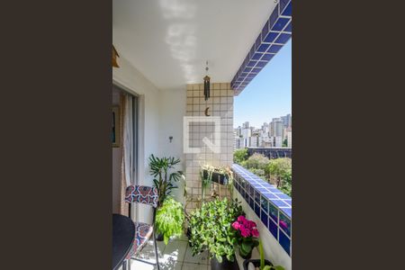 Varanda da Sala de apartamento à venda com 3 quartos, 90m² em Vila Paris, Belo Horizonte