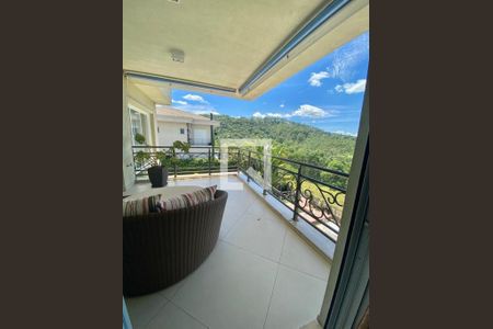 Casa de condomínio à venda com 1000m², 5 quartos e 6 vagas