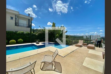 Casa de condomínio à venda com 1000m², 5 quartos e 6 vagas