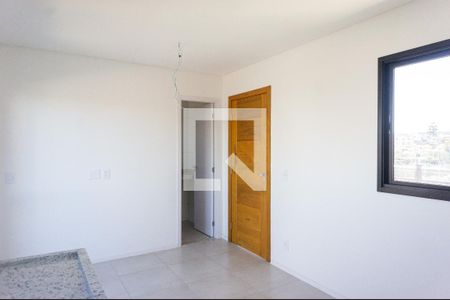 Sala e Cozinha de apartamento à venda com 1 quarto, 29m² em Vila Bertioga, São Paulo