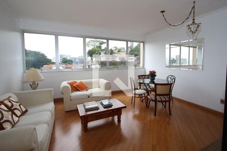 Sala de apartamento para alugar com 3 quartos, 81m² em Sumaré, São Paulo