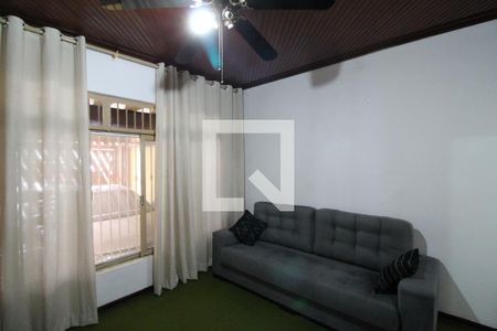 Sala de casa à venda com 2 quartos, 98m² em Parque Boturussu, São Paulo