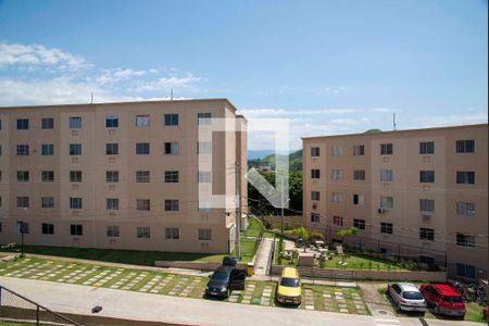 Vista da sala de apartamento para alugar com 2 quartos, 50m² em Cerâmica, Nova Iguaçu