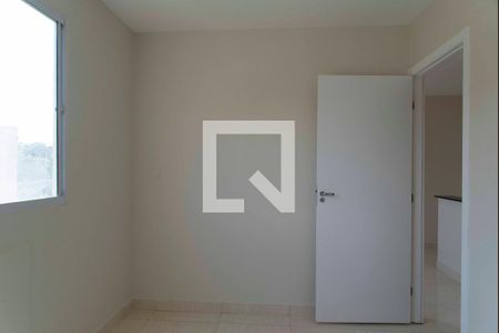 Quarto 1 de apartamento para alugar com 2 quartos, 50m² em Cerâmica, Nova Iguaçu