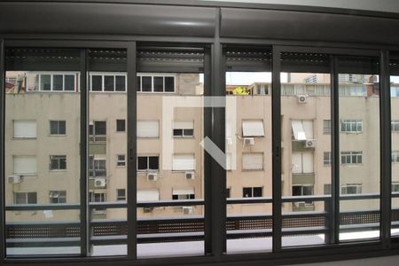 Vista da Sala - Quarto de kitnet/studio à venda com 1 quarto, 28m² em Centro Histórico, Porto Alegre