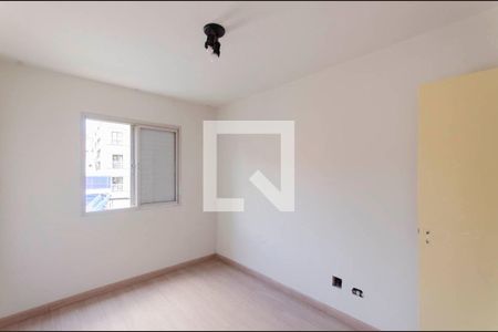 Quarto 1 de apartamento para alugar com 2 quartos, 56m² em Vila Santana, São Paulo