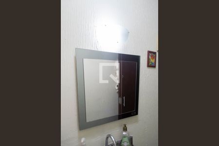 Lavabo de casa à venda com 3 quartos, 150m² em Vila Vitorio Mazzei, São Paulo