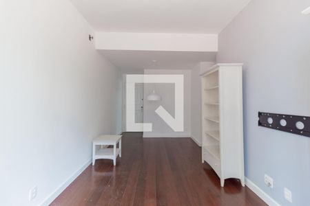 Sala de apartamento para alugar com 2 quartos, 66m² em Botafogo, Rio de Janeiro