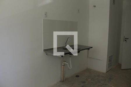 Sala/Cozinha de apartamento para alugar com 1 quarto, 24m² em Jardim Santa Emília, São Paulo