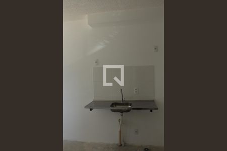 Sala/Cozinha de apartamento para alugar com 1 quarto, 24m² em Jardim Santa Emília, São Paulo