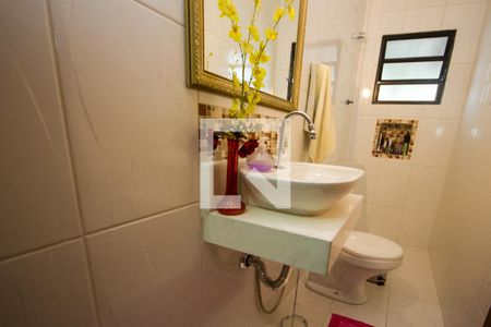 Lavabo de casa à venda com 3 quartos, 207m² em Vila São Domingos, São Paulo