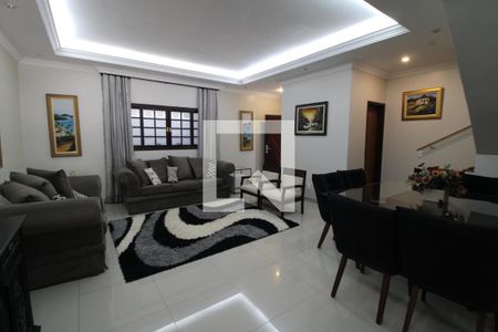 Sala 1 de casa à venda com 4 quartos, 270m² em Vila Isa, São Paulo