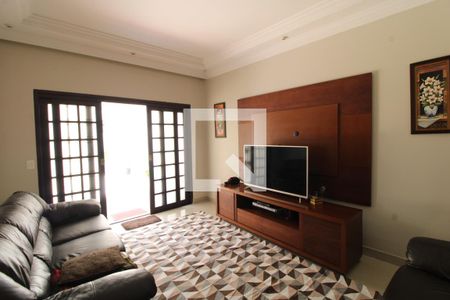 Sala 2 de casa à venda com 4 quartos, 270m² em Vila Isa, São Paulo