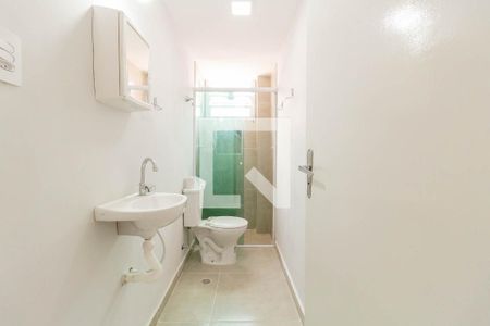 Banheiro  de kitnet/studio para alugar com 1 quarto, 37m² em Liberdade, São Paulo