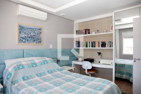 Quarto 1 Suíte de apartamento à venda com 2 quartos, 68m² em São Geraldo, Porto Alegre