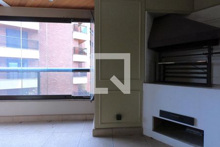 Apartamento para alugar com 300m², 3 quartos e 5 vagas Apartamento para alugar com 300m², 3 quartos e 5 vagasVaranda da Sala
