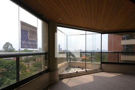 Apartamento para alugar com 300m², 3 quartos e 5 vagas Apartamento para alugar com 300m², 3 quartos e 5 vagasVaranda da Sala