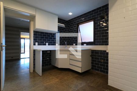 Apartamento para alugar com 300m², 3 quartos e 5 vagas Apartamento para alugar com 300m², 3 quartos e 5 vagasCozinha