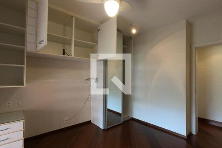 Apartamento para alugar com 300m², 3 quartos e 5 vagas Apartamento para alugar com 300m², 3 quartos e 5 vagasSuíte