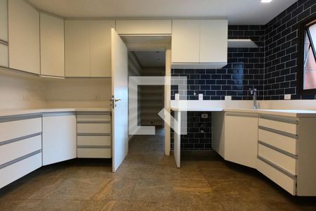 Apartamento para alugar com 300m², 3 quartos e 5 vagas Apartamento para alugar com 300m², 3 quartos e 5 vagasCozinha