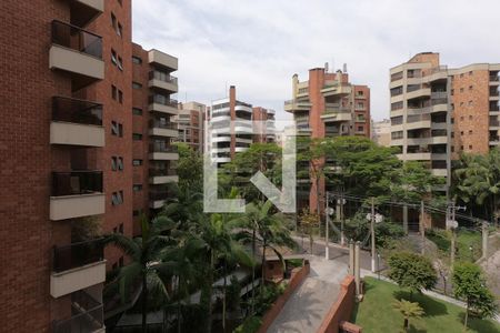 Apartamento para alugar com 300m², 3 quartos e 5 vagas Apartamento para alugar com 300m², 3 quartos e 5 vagasVista