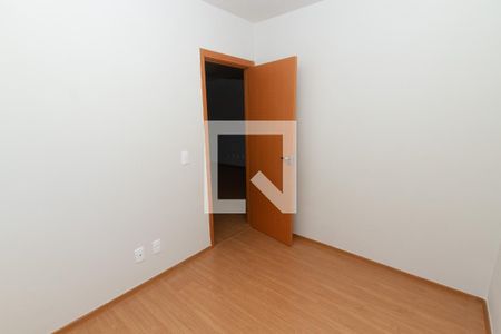 Quarto 1 de apartamento para alugar com 2 quartos, 46m² em Rubem Berta, Porto Alegre