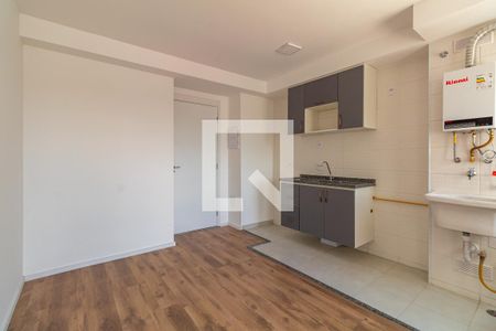 Sala e Cozinha de apartamento para alugar com 2 quartos, 40m² em Vila São João, Guarulhos