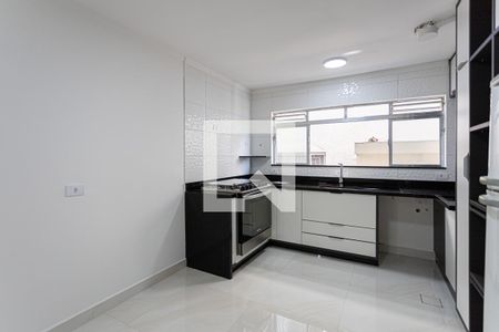 Cozinha e Área de Serviço de apartamento à venda com 2 quartos, 58m² em Km 18, Osasco