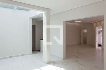 Sala de casa à venda com 4 quartos, 276m² em Bairro dos Casa, São Bernardo do Campo