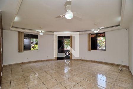 Sala de casa para alugar com 3 quartos, 100m² em Vila Isabel, Rio de Janeiro