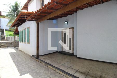 Hall de entrada de casa à venda com 4 quartos, 600m² em Anil, Rio de Janeiro