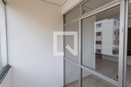 Varanda da Sala de apartamento para alugar com 2 quartos, 68m² em Santa Tereza, Belo Horizonte