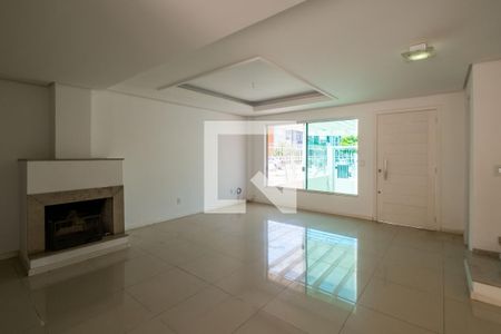 Sala de casa à venda com 3 quartos, 190m² em Hípica, Porto Alegre