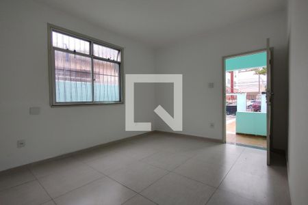 Sala de casa para alugar com 3 quartos, 100m² em Anil, Rio de Janeiro