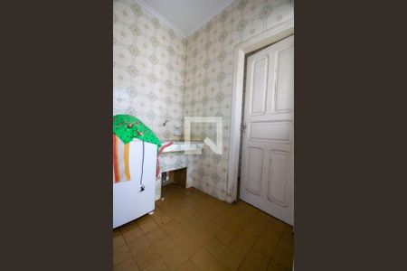 Casa à venda com 300m², 3 quartos e 3 vagas Casa à venda com 300m², 3 quartos e 3 vagasÁrea de Serviço