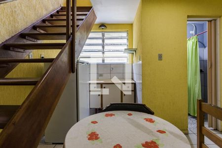 Cozinha de apartamento para alugar com 1 quarto, 35m² em Vila Martins, Mogi das Cruzes