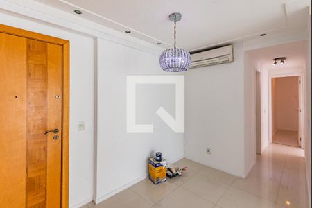 Sala de apartamento para alugar com 2 quartos, 81m² em Barra da Tijuca, Rio de Janeiro