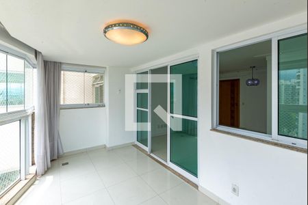 Varanda de apartamento para alugar com 2 quartos, 81m² em Barra da Tijuca, Rio de Janeiro