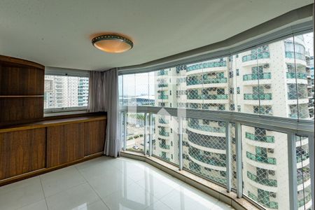 Varanda de apartamento para alugar com 2 quartos, 81m² em Barra da Tijuca, Rio de Janeiro