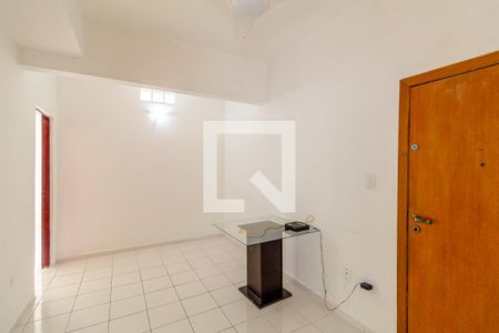 Apartamento à venda com 44m², 1 quarto e sem vagaSala