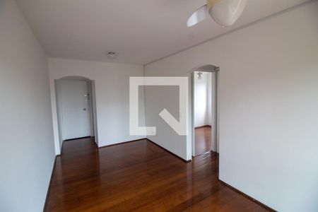 Sala de apartamento para alugar com 2 quartos, 52m² em Santo Amaro, São Paulo