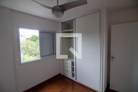 Quarto 1 de apartamento para alugar com 2 quartos, 52m² em Santo Amaro, São Paulo