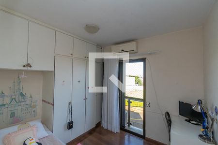 Quarto 1 de apartamento à venda com 3 quartos, 105m² em Jardim das Paineiras, Campinas