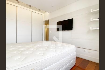 Apartamento à venda com 4 quartos, 245m² em Aclimação, São Paulo