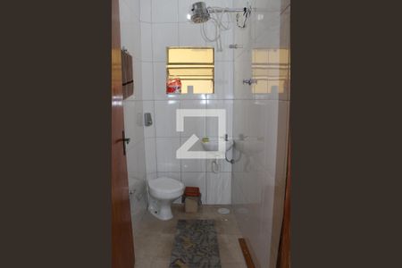 Banheiro 1 de casa à venda com 2 quartos, 100m² em Jardim das Vertentes, São Paulo